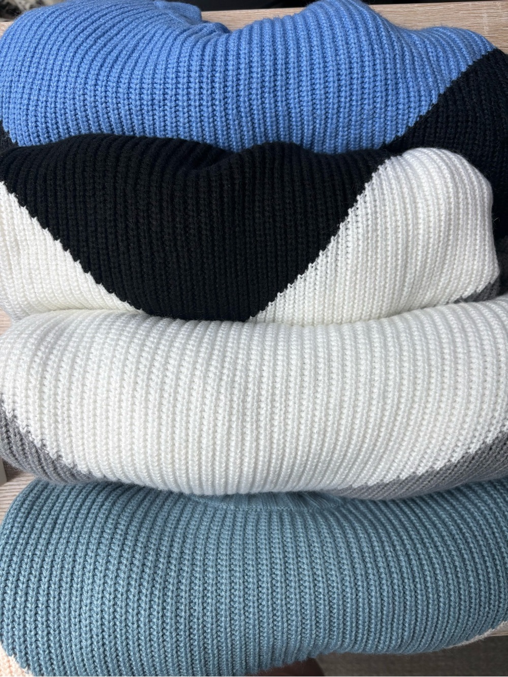 BUNDLE of color block sweaters!